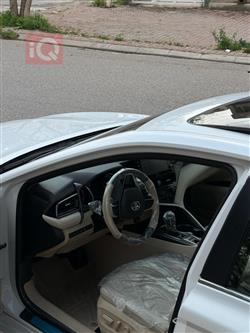 تۆیۆتا کامری